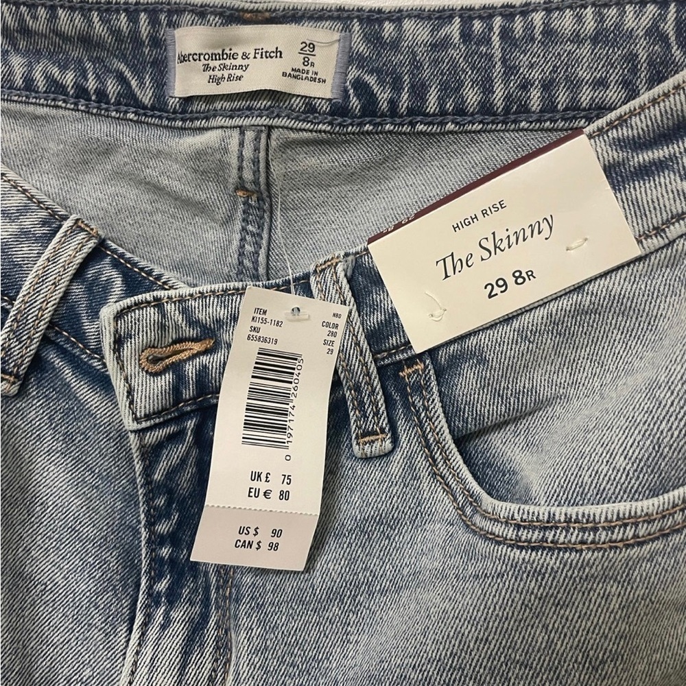 NWT Abercrombie & Fitch Jeans​​​​​​​​​​